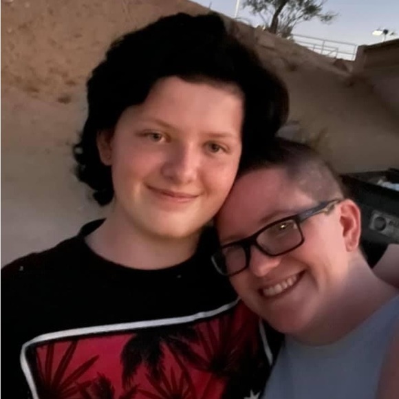 MEET YOUR RESCUE MAMA! โญ๏ธ๐๐๐๐ถ๐ด - Picture 6 of 17